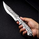 Frostfang Drakonite Edge : VG10 Steel Hunting Knife - Image 2
